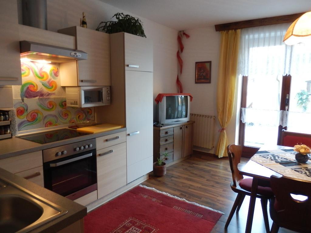Apartament Ferienhaus Maier Lind Zewnętrze zdjęcie